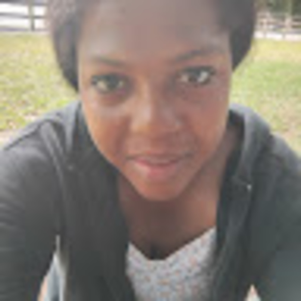 Meet your Posher, Crystal